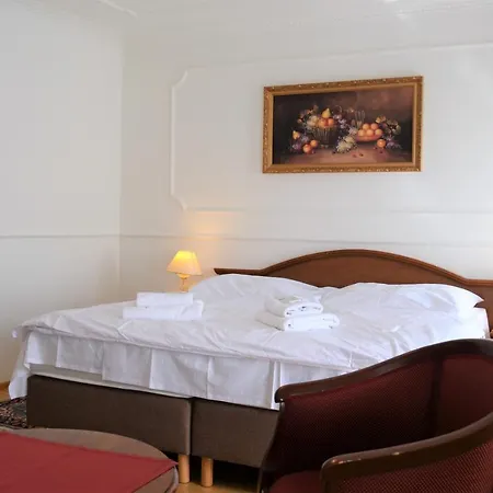 Hotel Renesance Krasna Kralovna