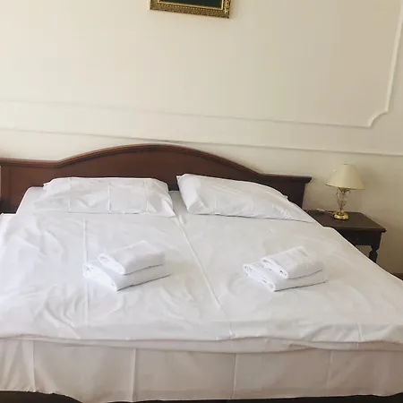 Renesance Krasna Kralovna 4* Karlsbad