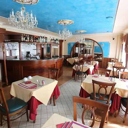 Hotel Renesance Krasna Kralovna 4*