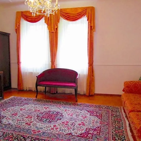 Renesance Krasna Kralovna Hotel Karlsbad