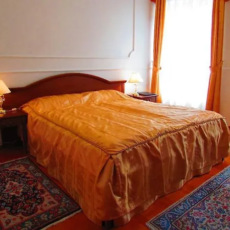 Renesance Krasna Kralovna Hotel Karlsbad