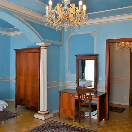 Hotel Renesance Krasna Kralovna