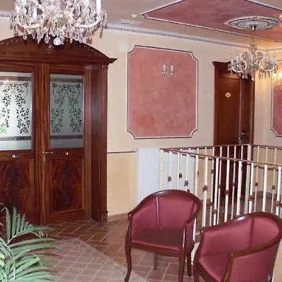 Renesance Krasna Kralovna Hotel Karlsbad