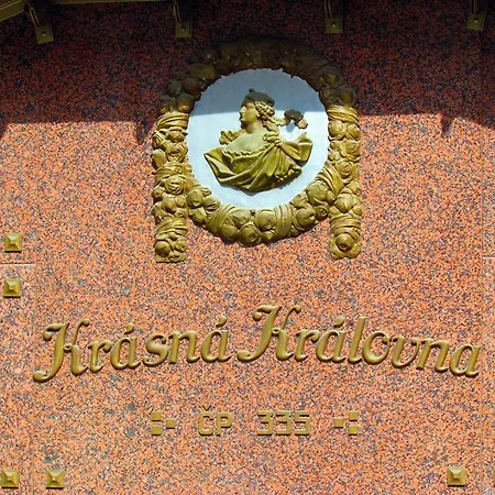 Renesance Krasna Kralovna Hotel 4*