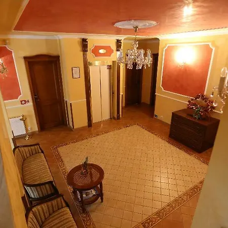 Renesance Krasna Kralovna 4* Karlsbad